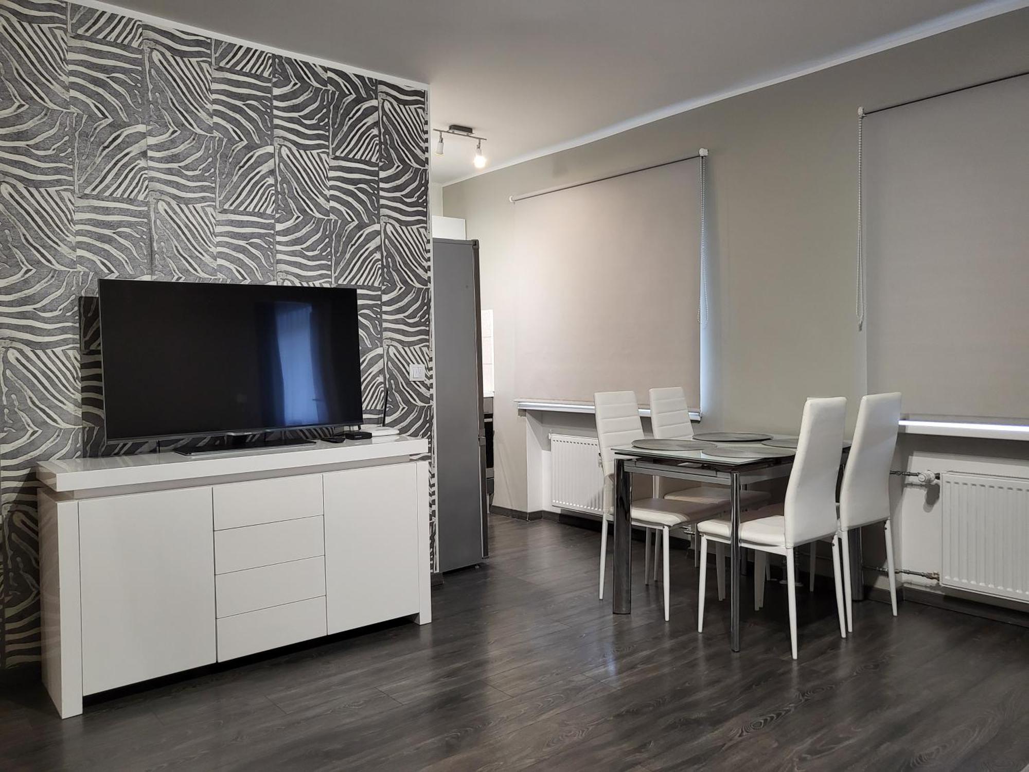 Apartment Kueti *